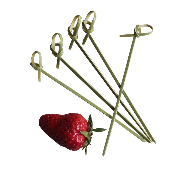 Green bamboo knotted skewer