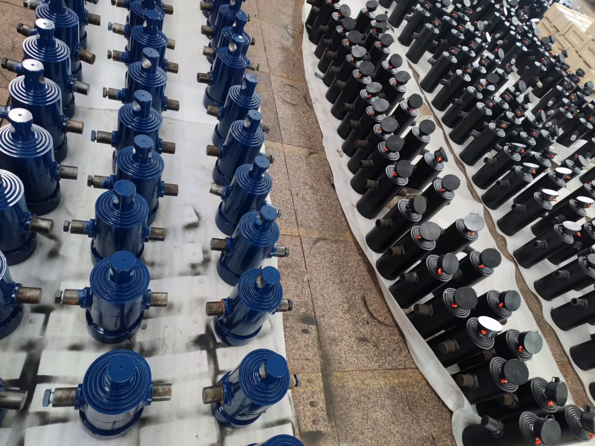 6 stages, under body,telescopic cylinder, trailer cylinder