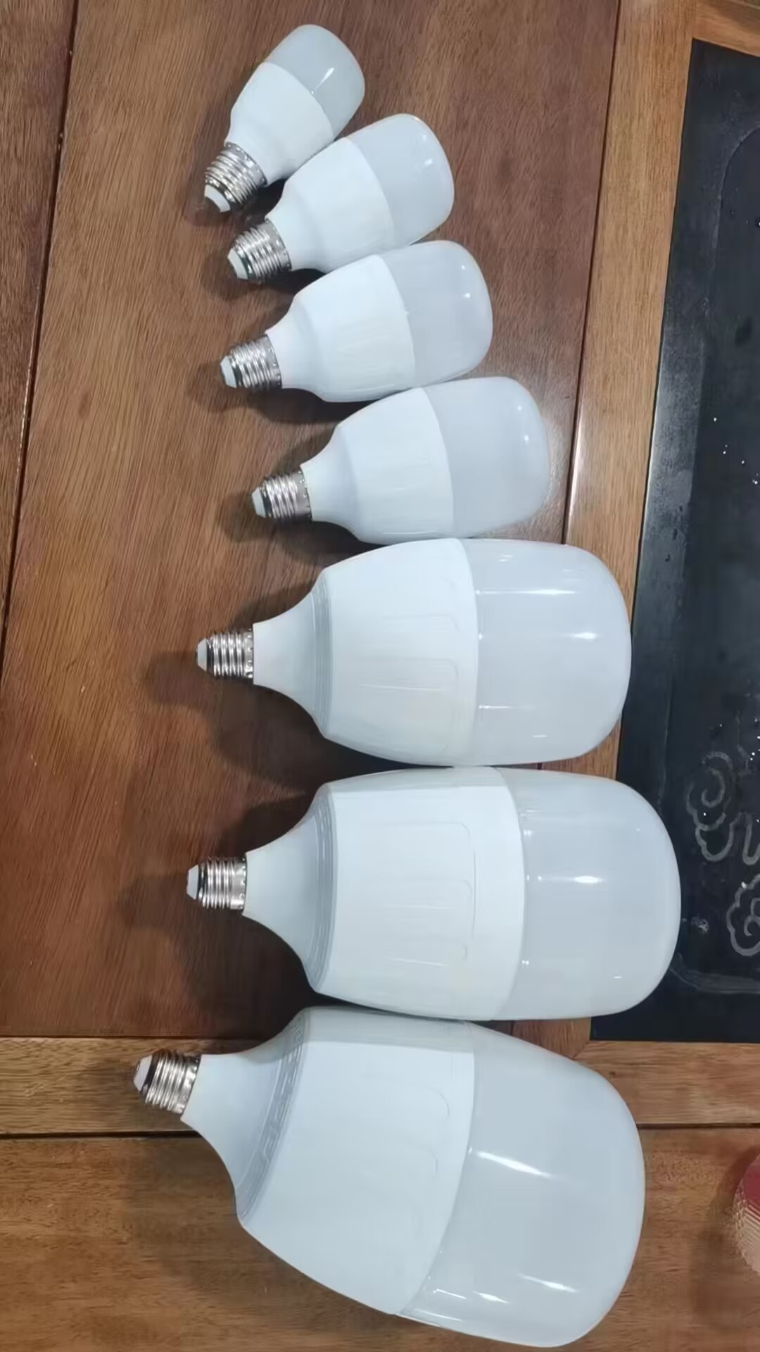 Wuhan Hanma Sunshine Technology Co., Ltd. – LED fluorescent lamp 1