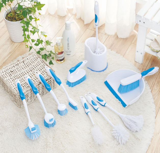 cleaning brush