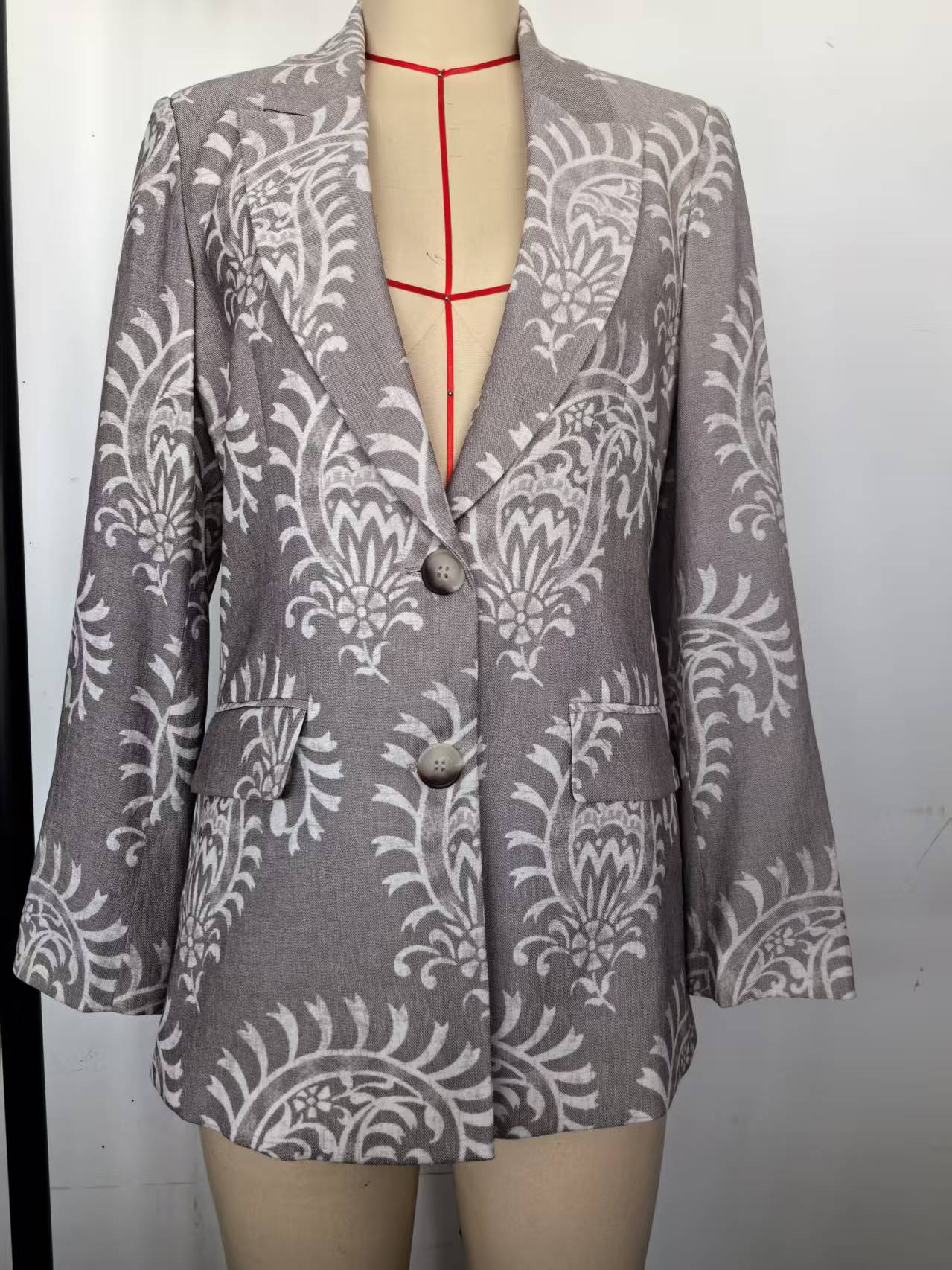 Ladie's blazer