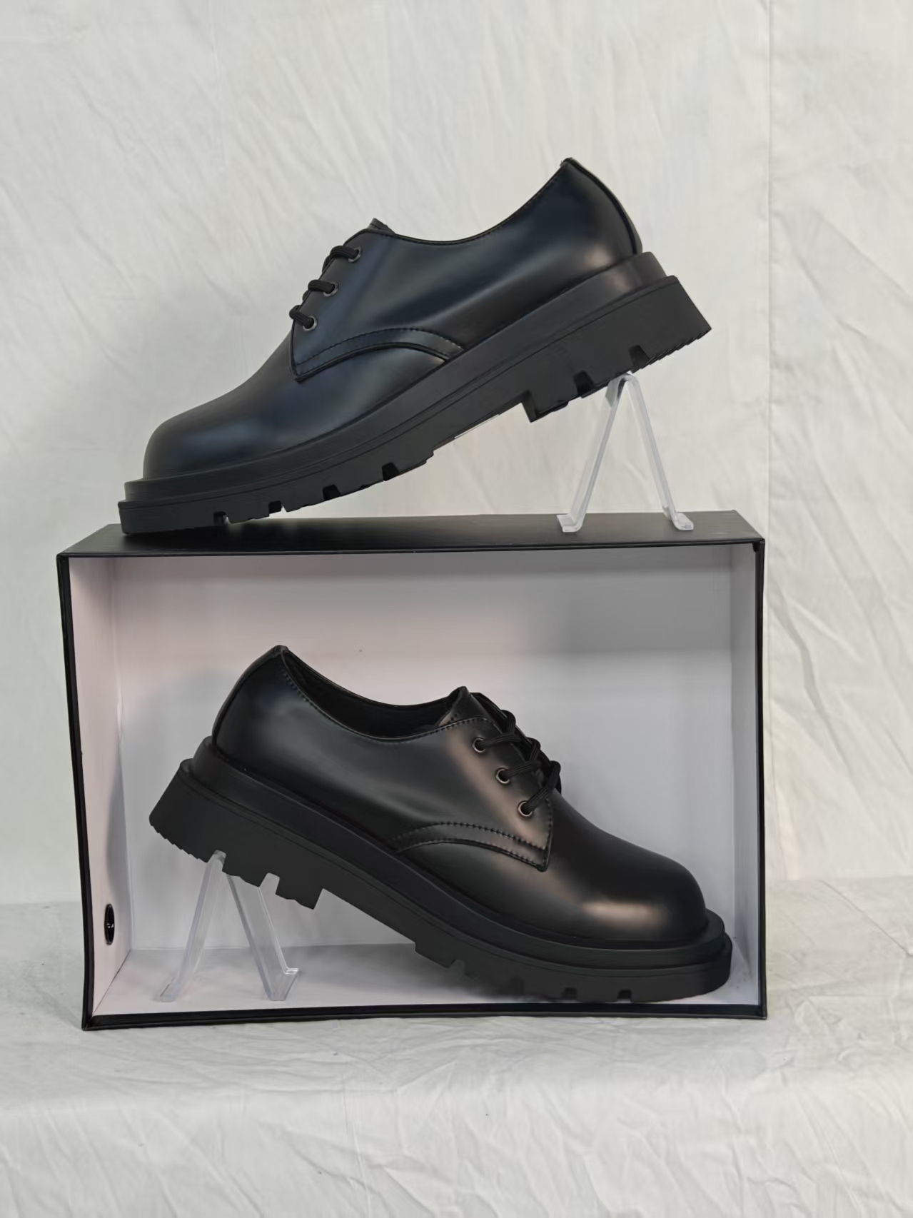 Thick-soled Anti-slip Durable Sports Shoes