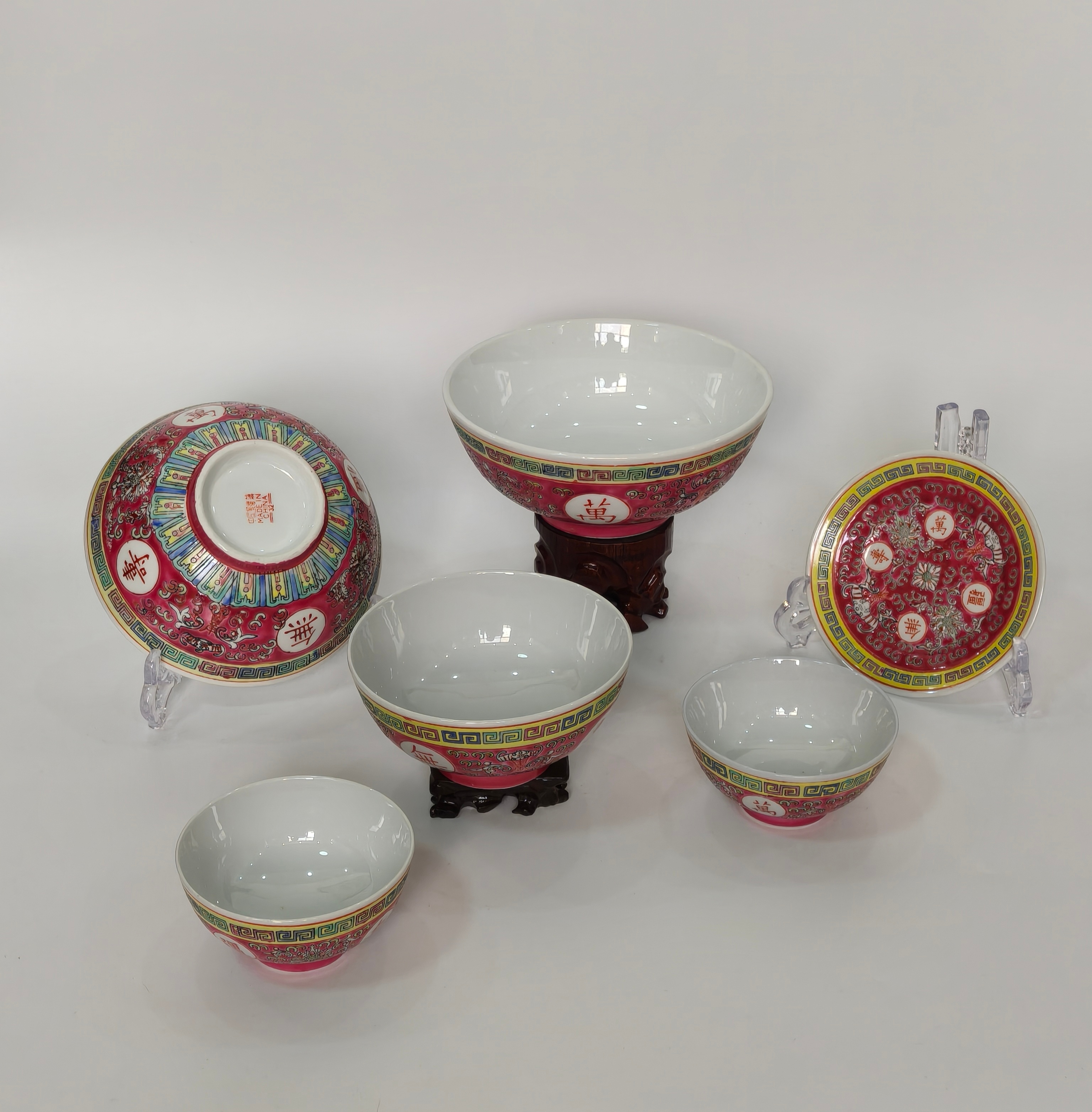ceramic tableware