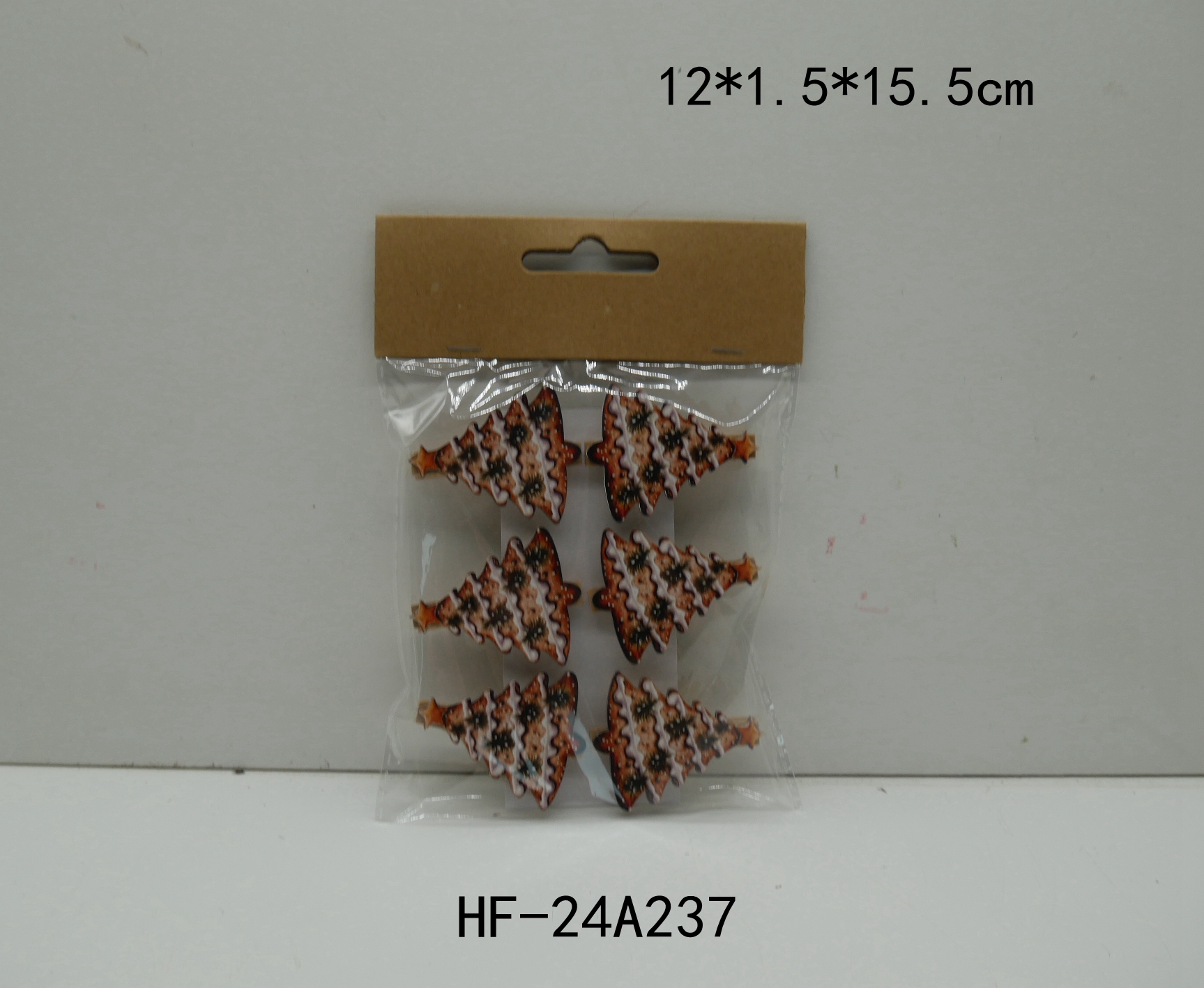 Tree with clip in polybag with headcard