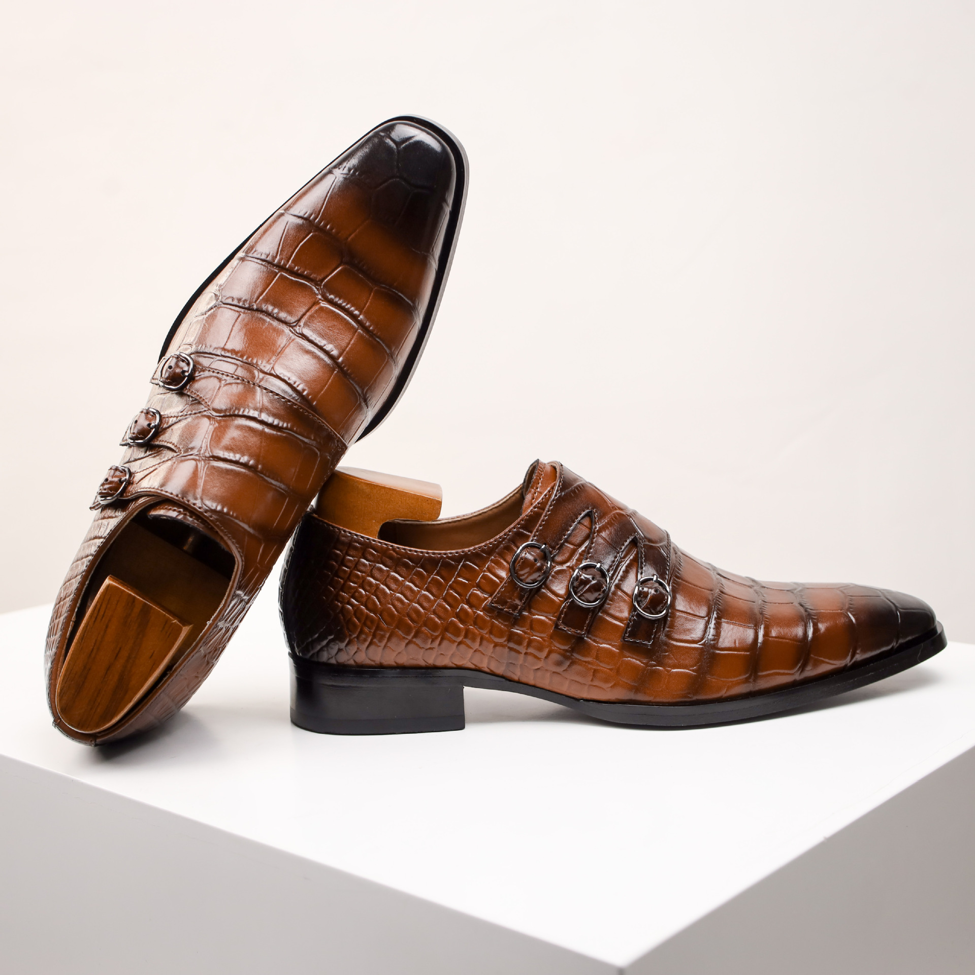 2025 New Products Fashion Men's Leather Shoes Pointed-toe Casual Leather Shoes for Men