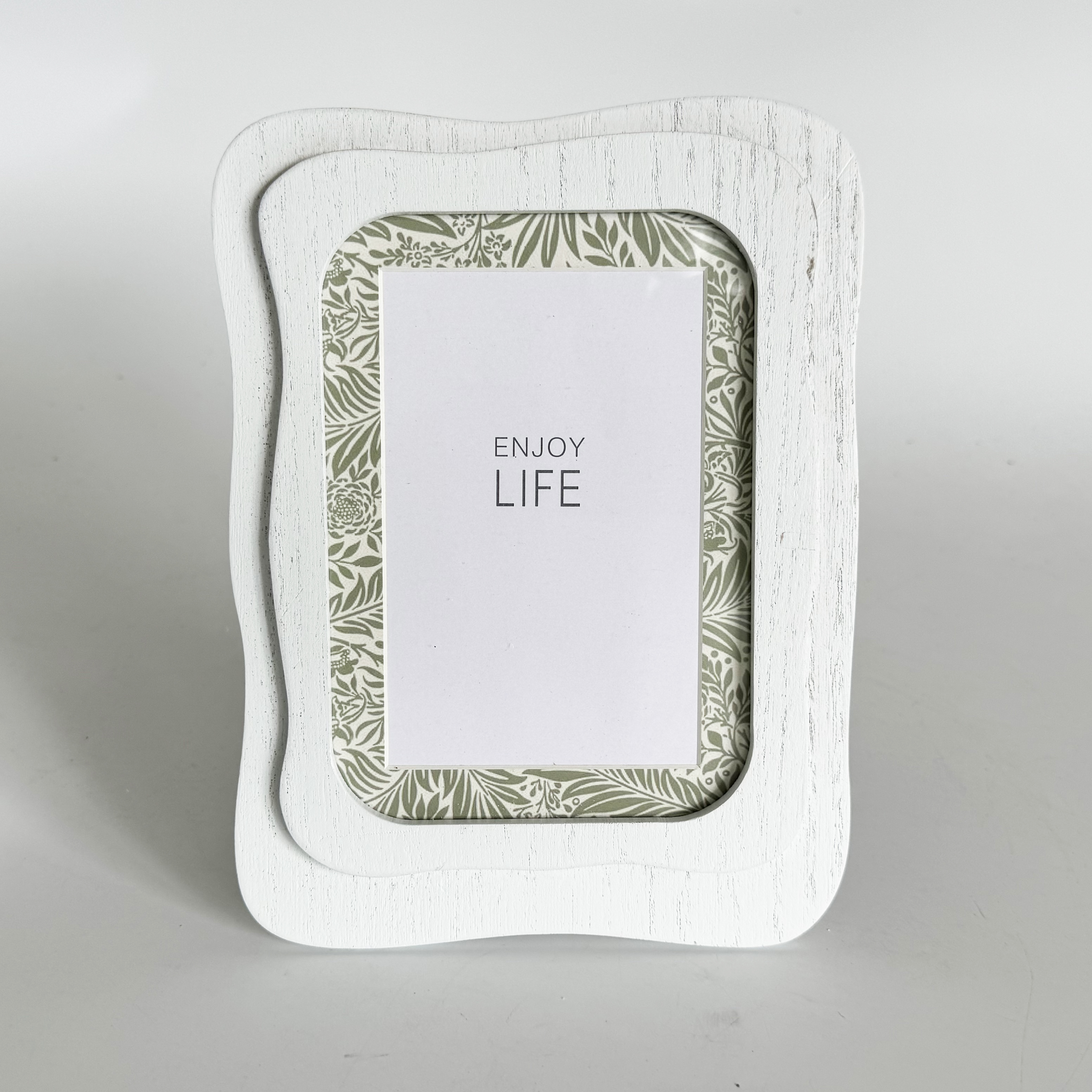 Photo frame