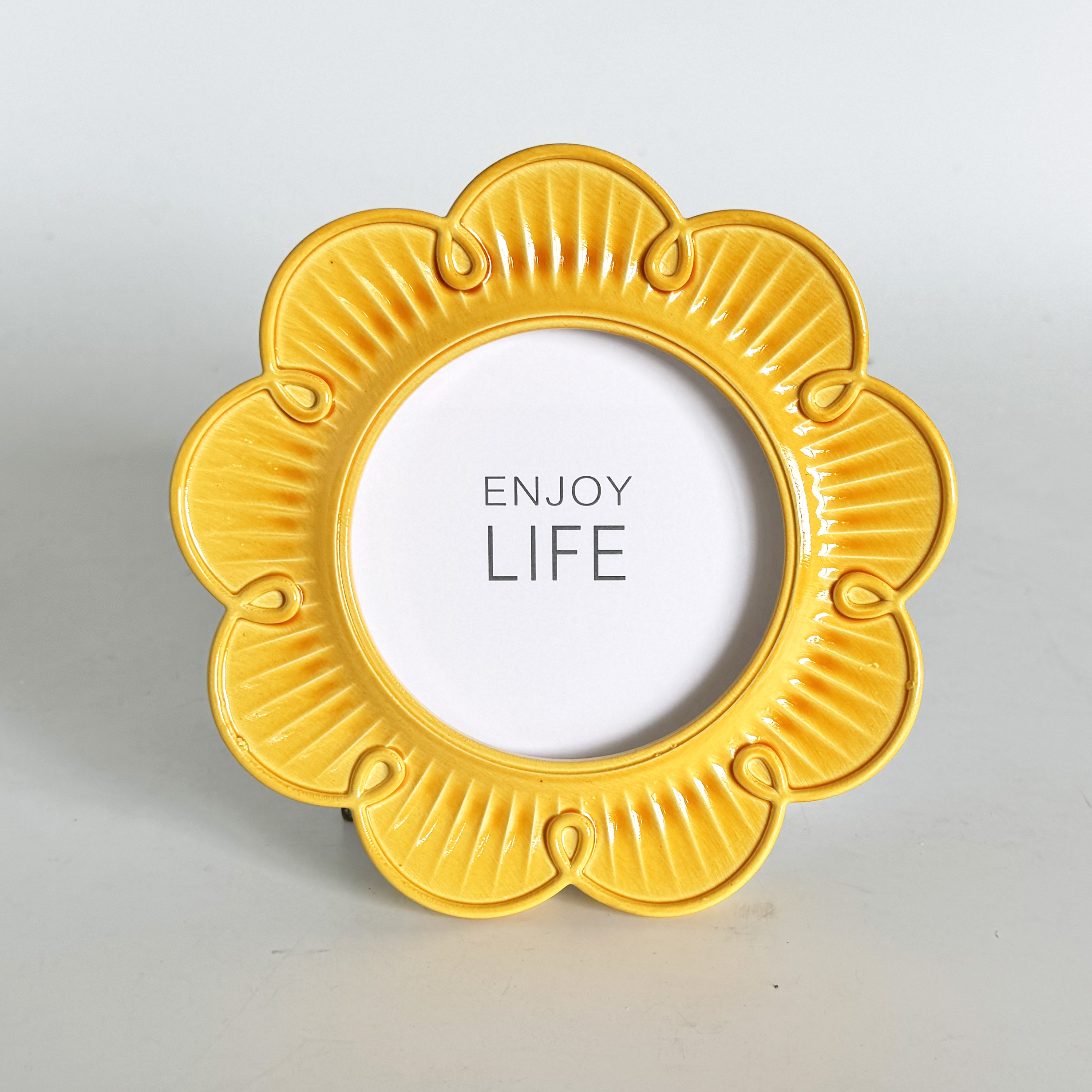 Photo frame