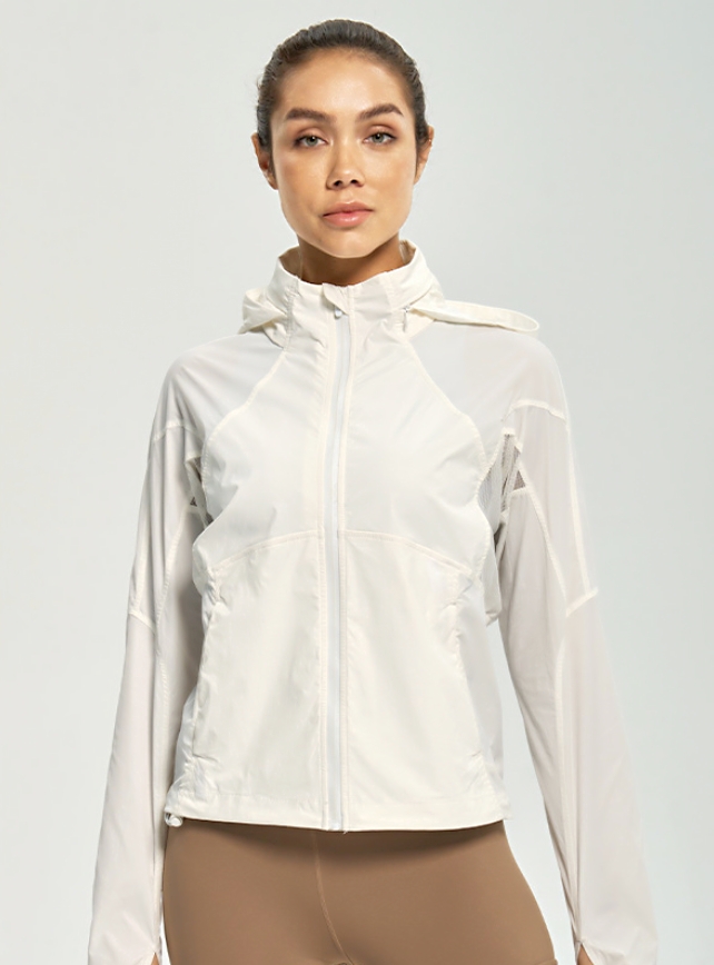 Breathable sports jacket