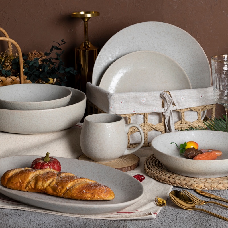 Speckled Matte Glaze Stoneware Dinnerware Delicate Matte Finish for a Trendy Dining Table