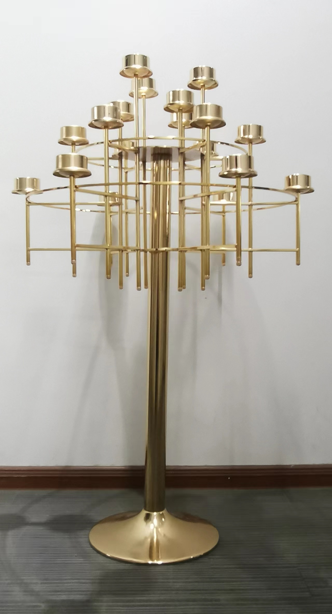 Iron Candles Holder