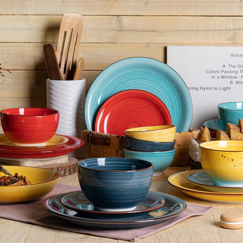 Hand Painting Speckled Earthenware Dinner Set with Colored Rim Handmade Design