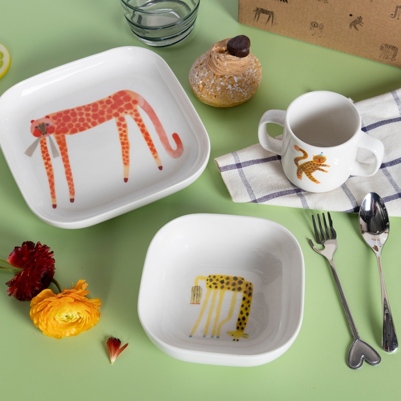 Animal Series Kids White Porcelain Dinner Set Cute Cartoon Printed Safe Tableware