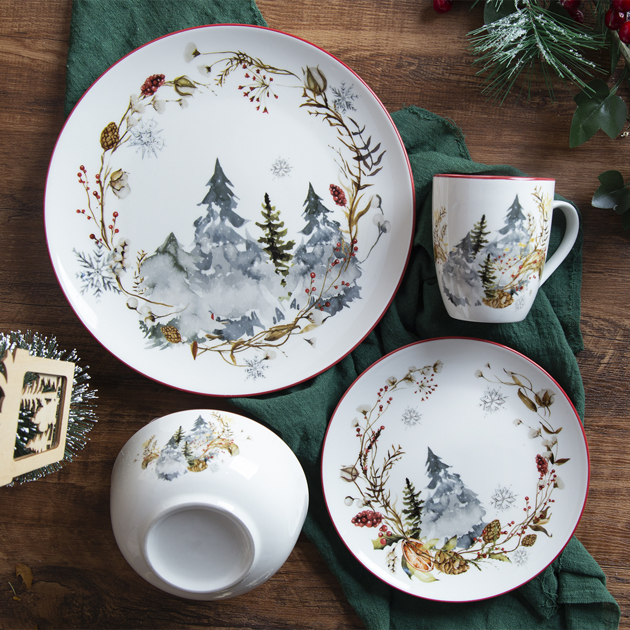 Porcelain Ceramic Set with Christmas Decal Craft Daily Use Dinner Dishes Plates