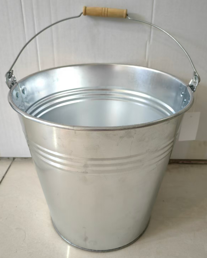 Zinc Round Bucket With Three Lines, With Wood Handle,natural，drainage Hole In Bottom