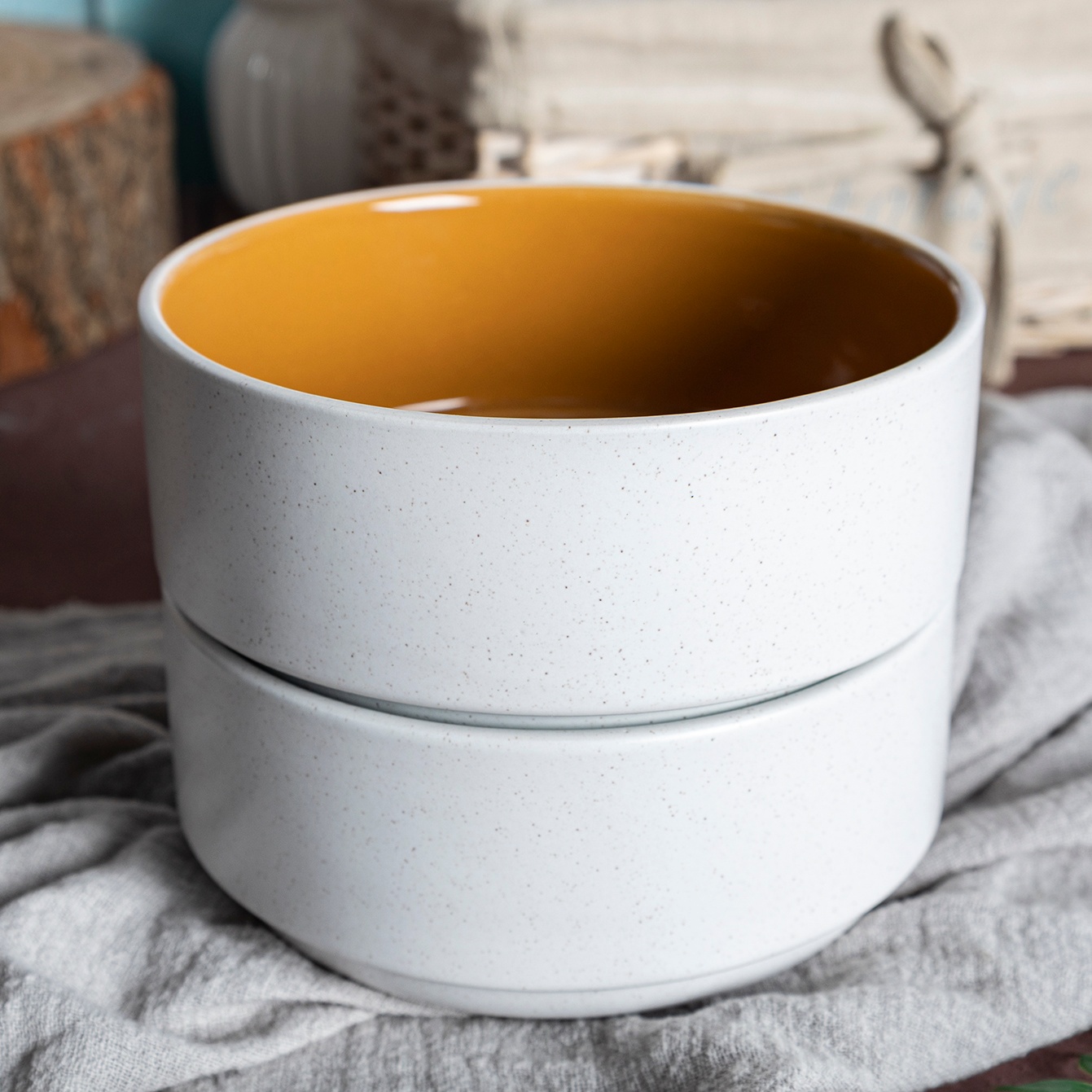 Stackable (23OZ/650ML) BOWL,TWO TONE COLOR GLAZE, INSIDE SHINNY, OUTSIDE MATTE WITH SPECKLES