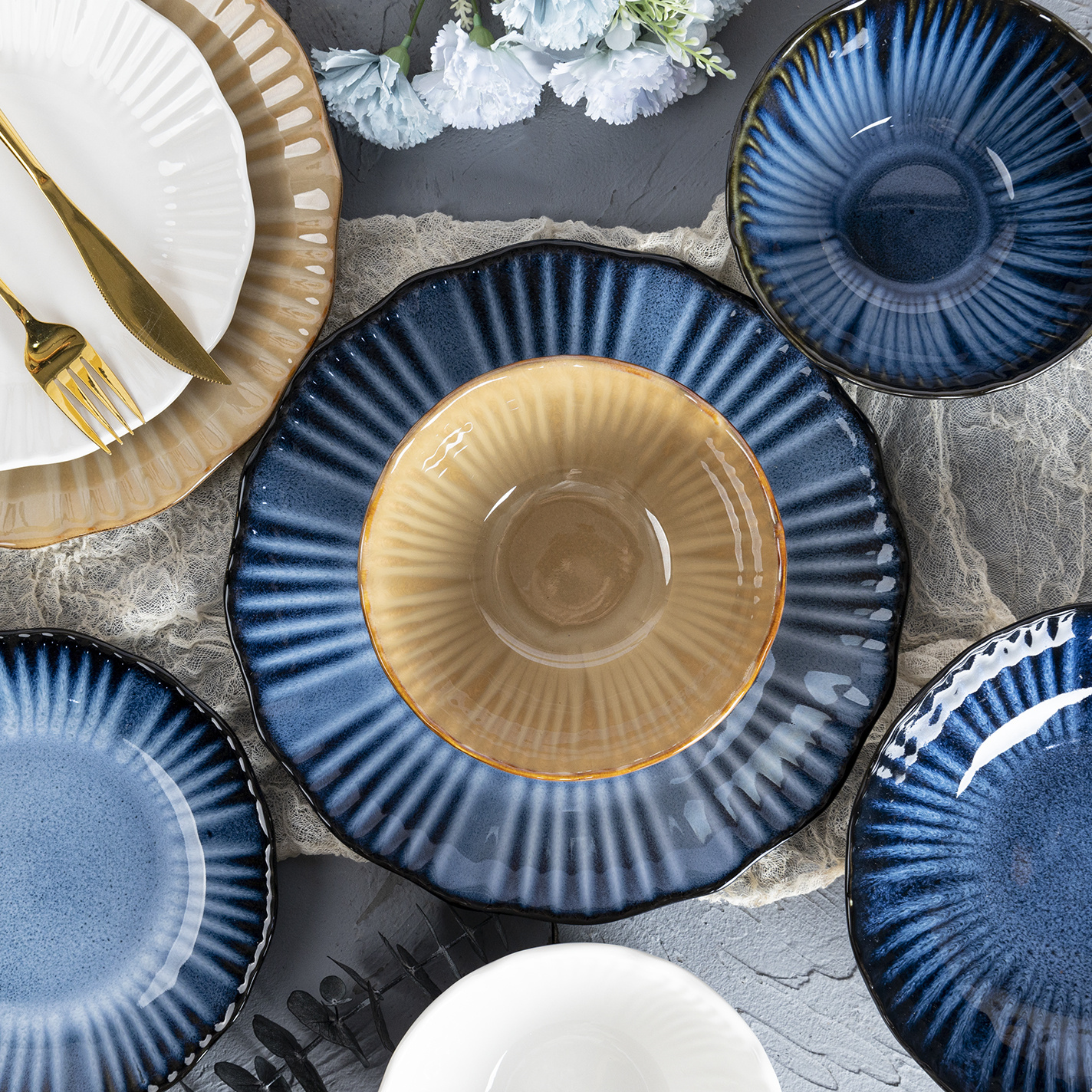 Stylish Textured Embossed Colored Glaze Porcelain Plate Set Unique 18-Piece Dinnerware Selection