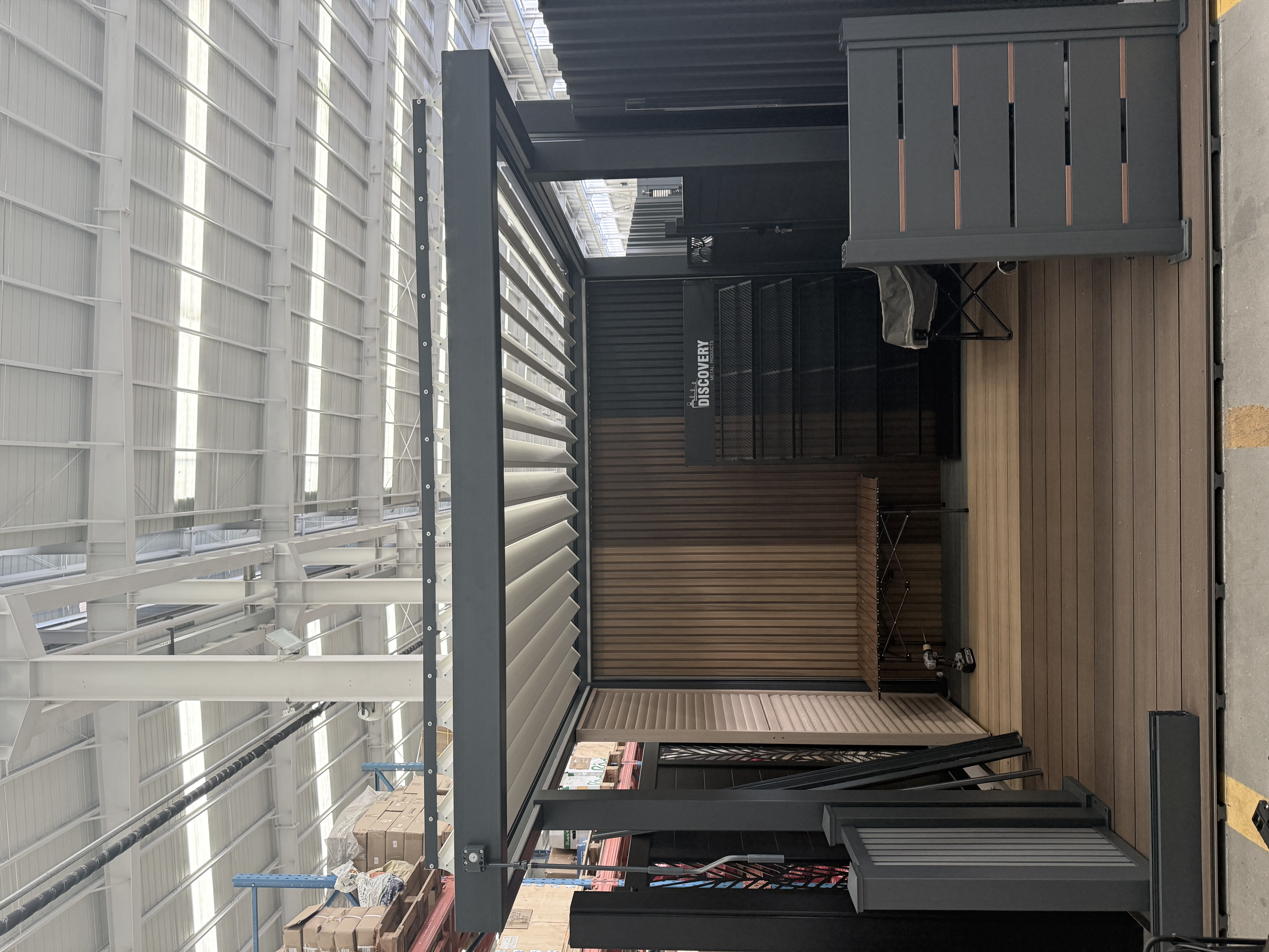 Aluminum pergola