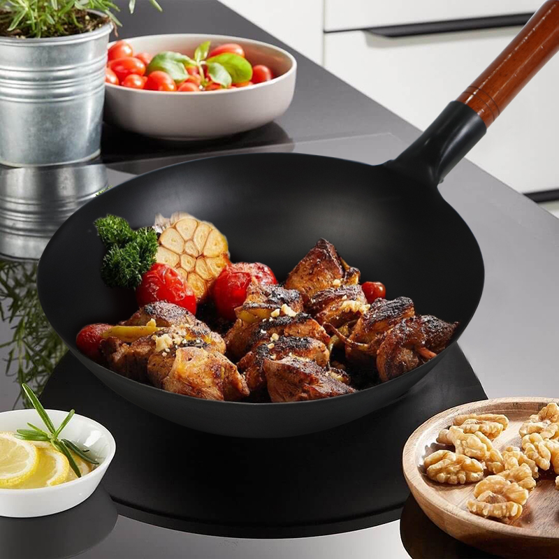 Lightweight Commercial Thin Non-stick Carbon Steel Chinese Wok