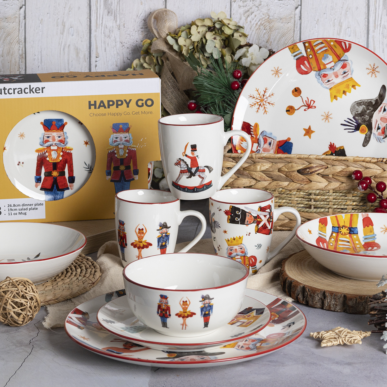 HappyGo Customizable Porcelain Ceramic Dishes Certified Dining Plate with Nutcracker Decal Design