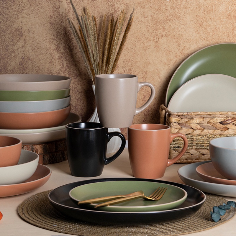 Stoneware Ceramic Tableware with Matte Glaze Finish