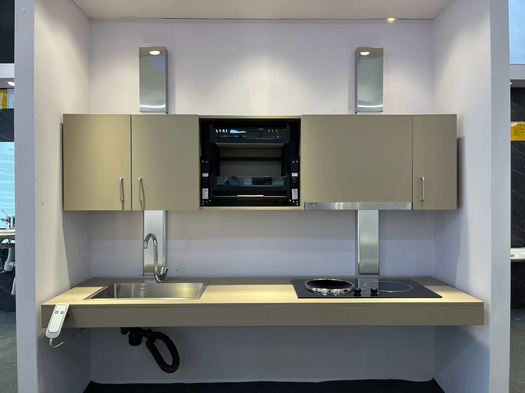 Sync electric adjustale kitchen system