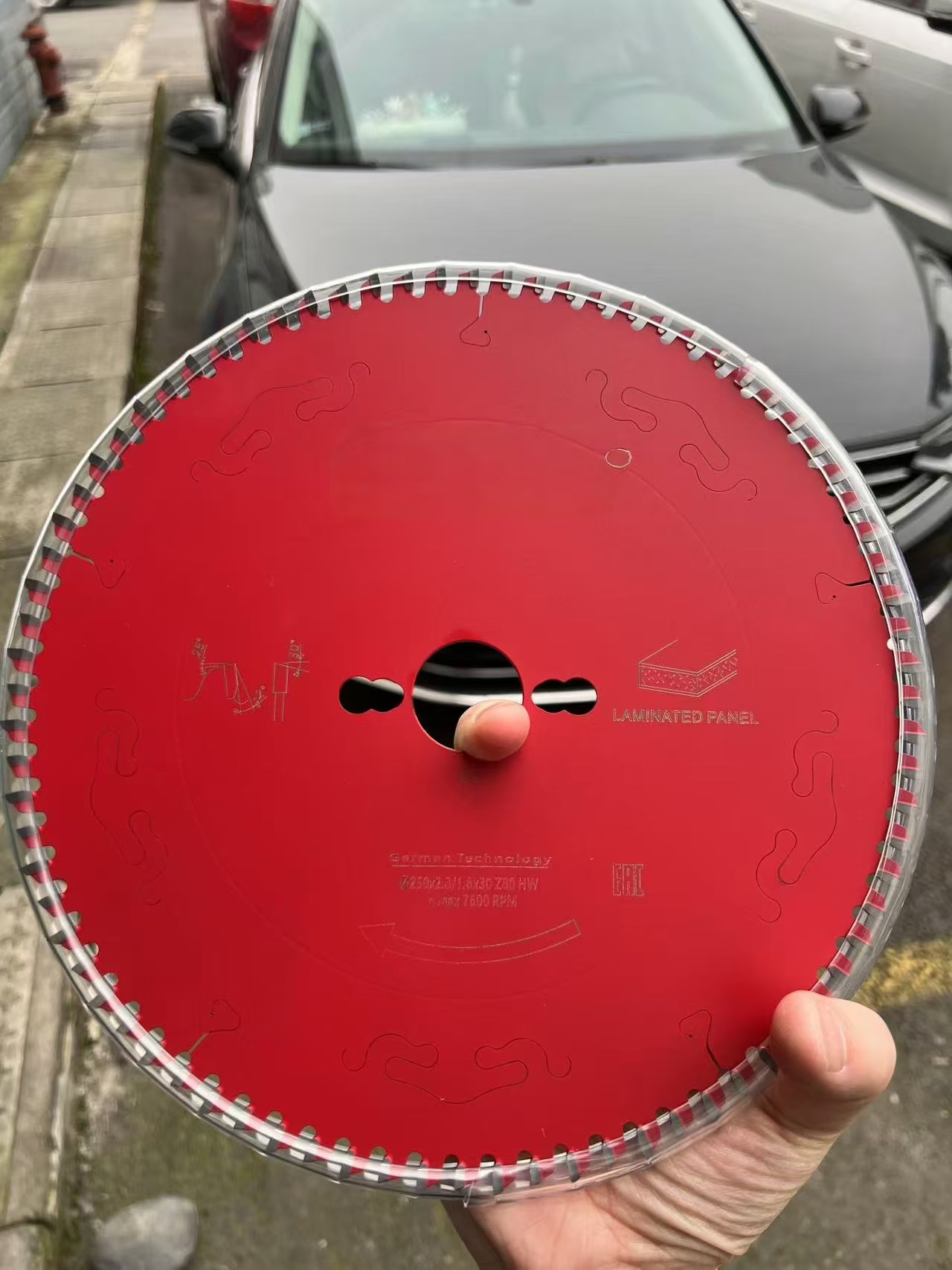 mowing saw