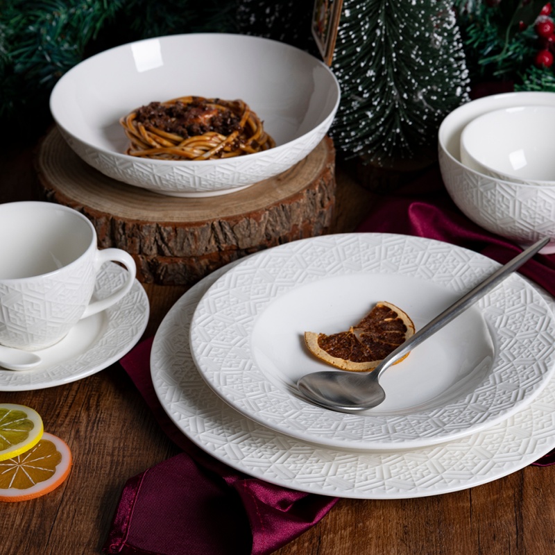 Contemporary Style New Bone China Dinnerware – Durable & Lightweight