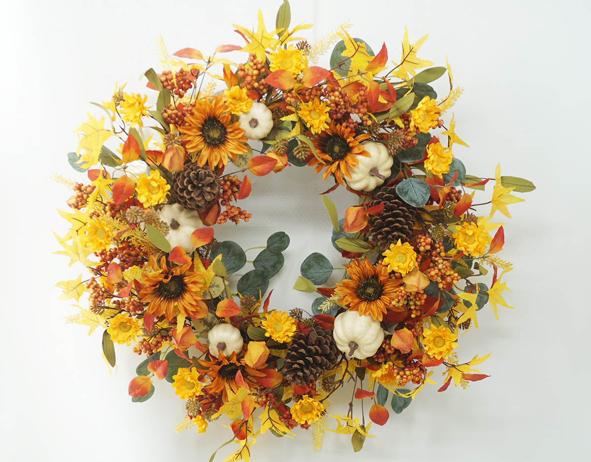 Sunflower with pumpkin wreath