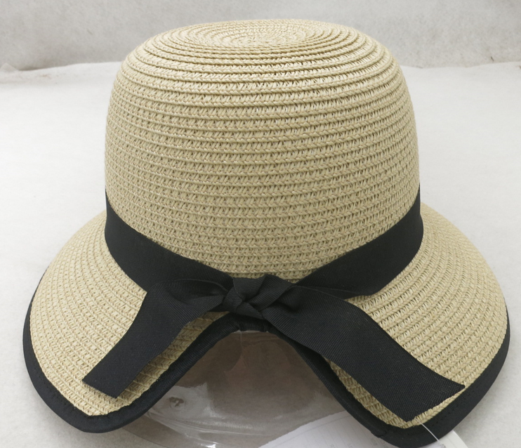 Beige Straw Hat with Black Bow - Wide Brim Sun Protection Retro Style Women's Sun Hat