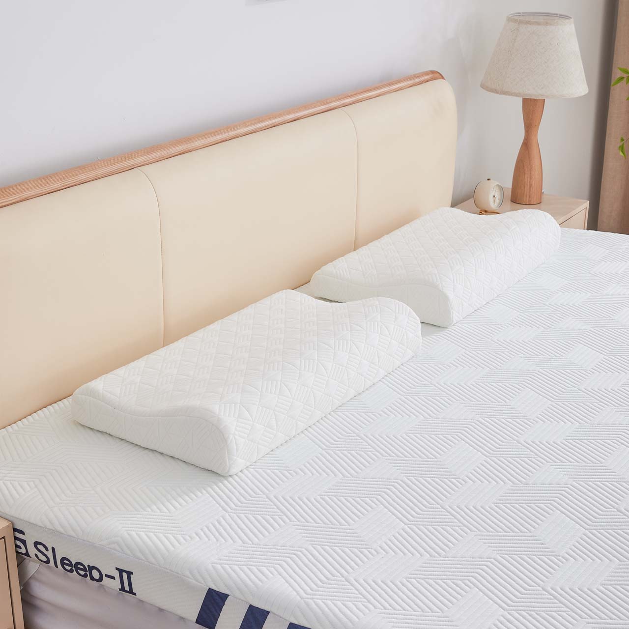 Memory foam pillow