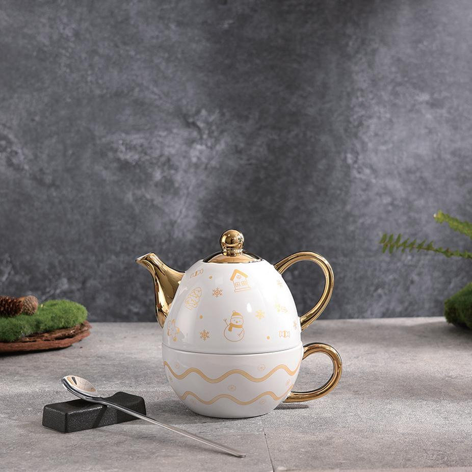 Teapot, recycled ceramic