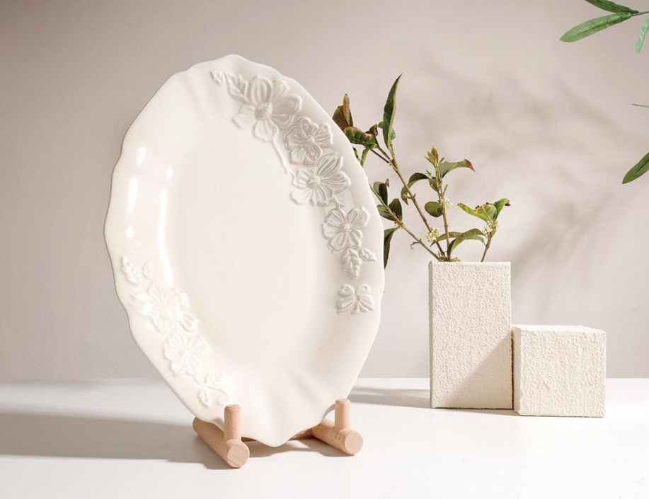 Oval dinner plate, recycled ceramic