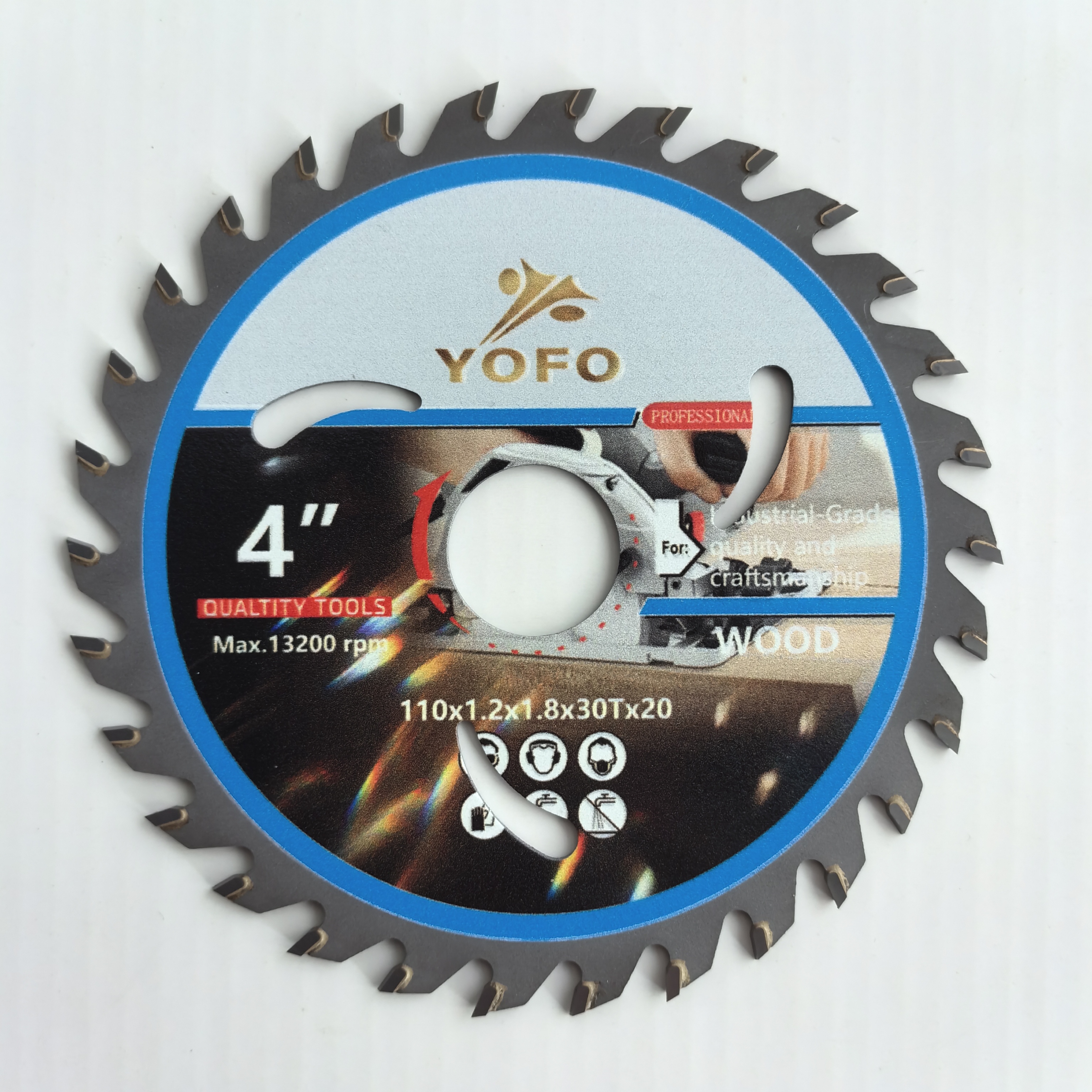 Alloy woodworking cutting disc