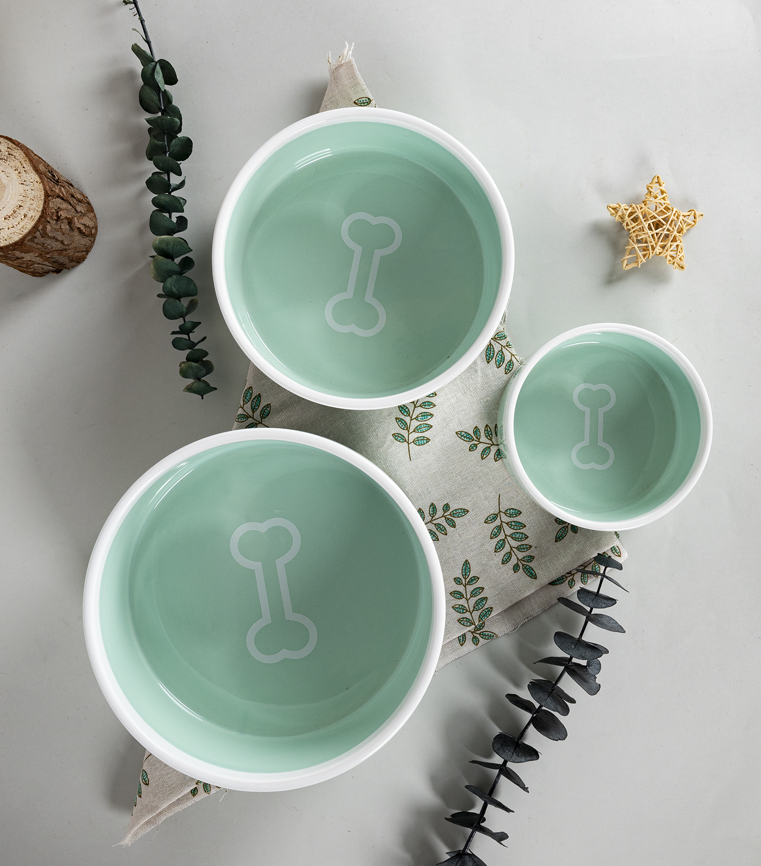 Ceramic Pet Feeding Bowls Set, Light Green with Bone Pattern, Durable and Stylish Pet Tableware
