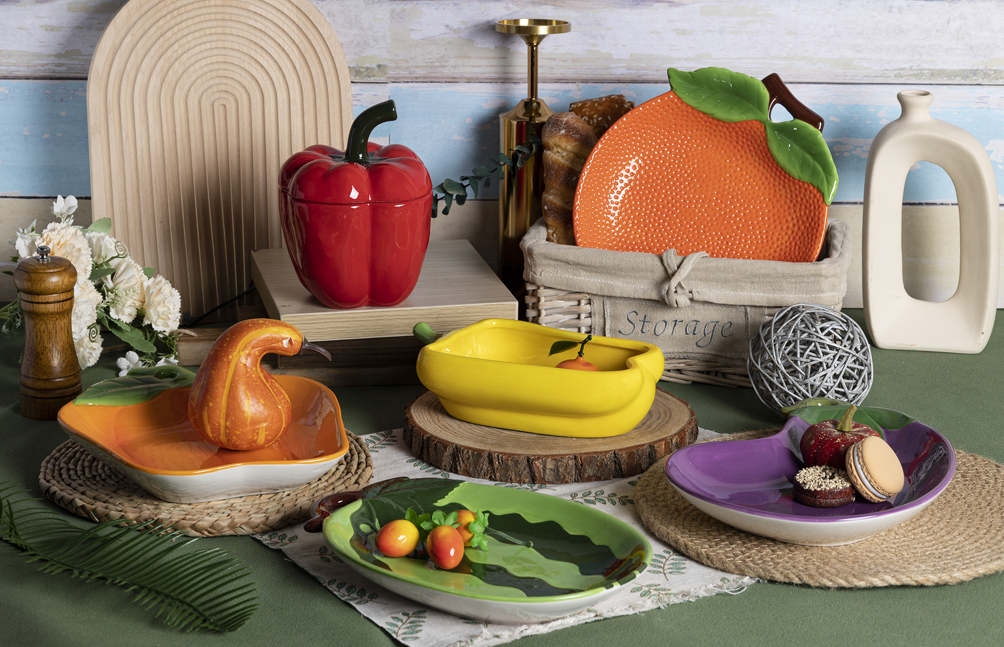 Ceramic Vegetable-Shaped Creative Fruit&Vegetable Themed Tableware for Kitchen and Dining