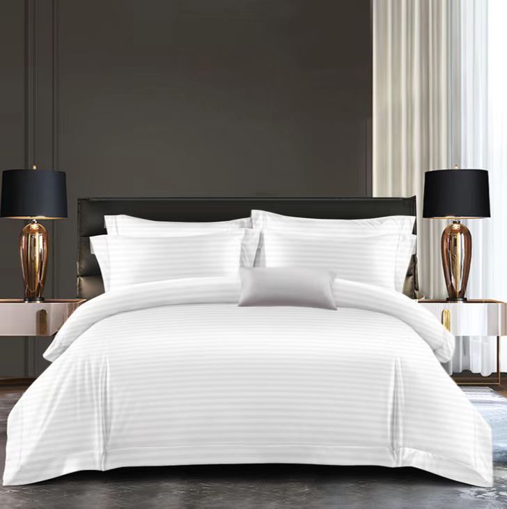 Bedding three-piece set