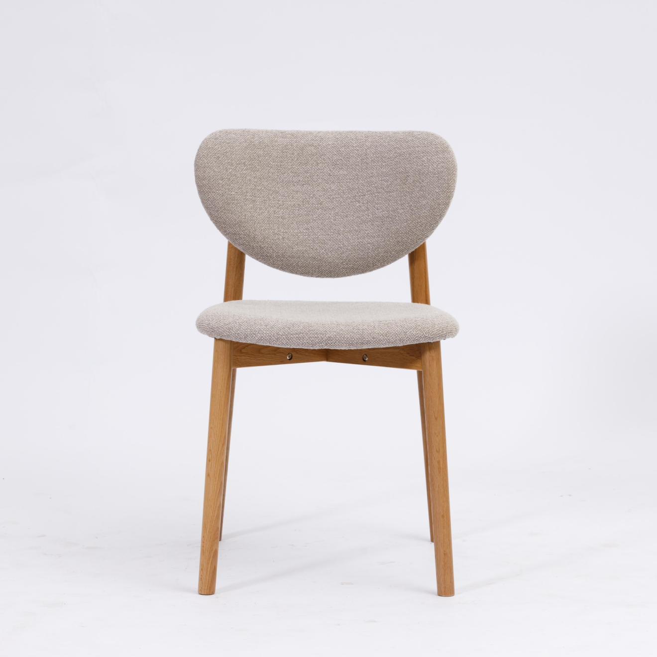 C024 Living Chair