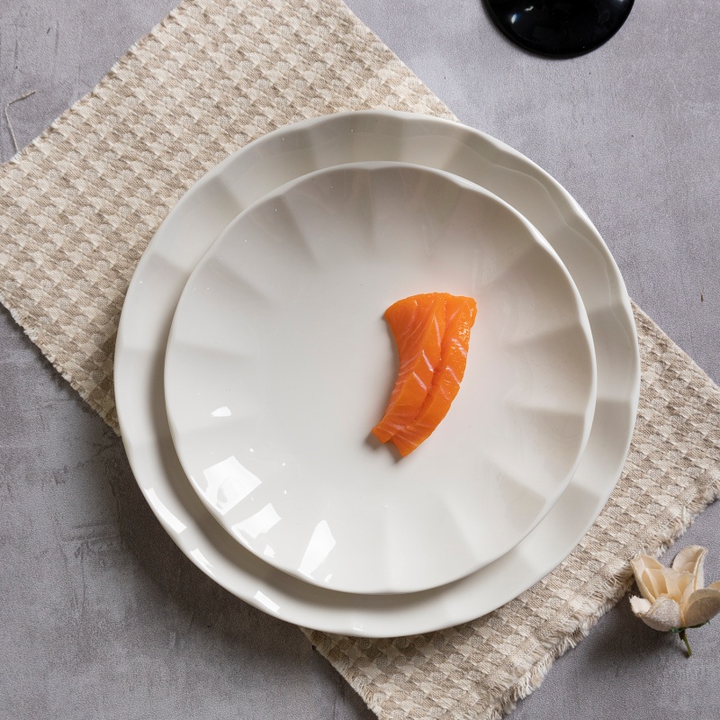 26.2CM Embossed New Bone China Dinner Plate, Elegant and Simple Design for Home & Commercial Use