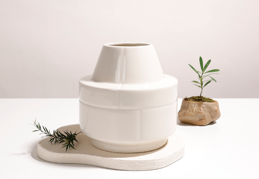 Vase, recycled ceramic