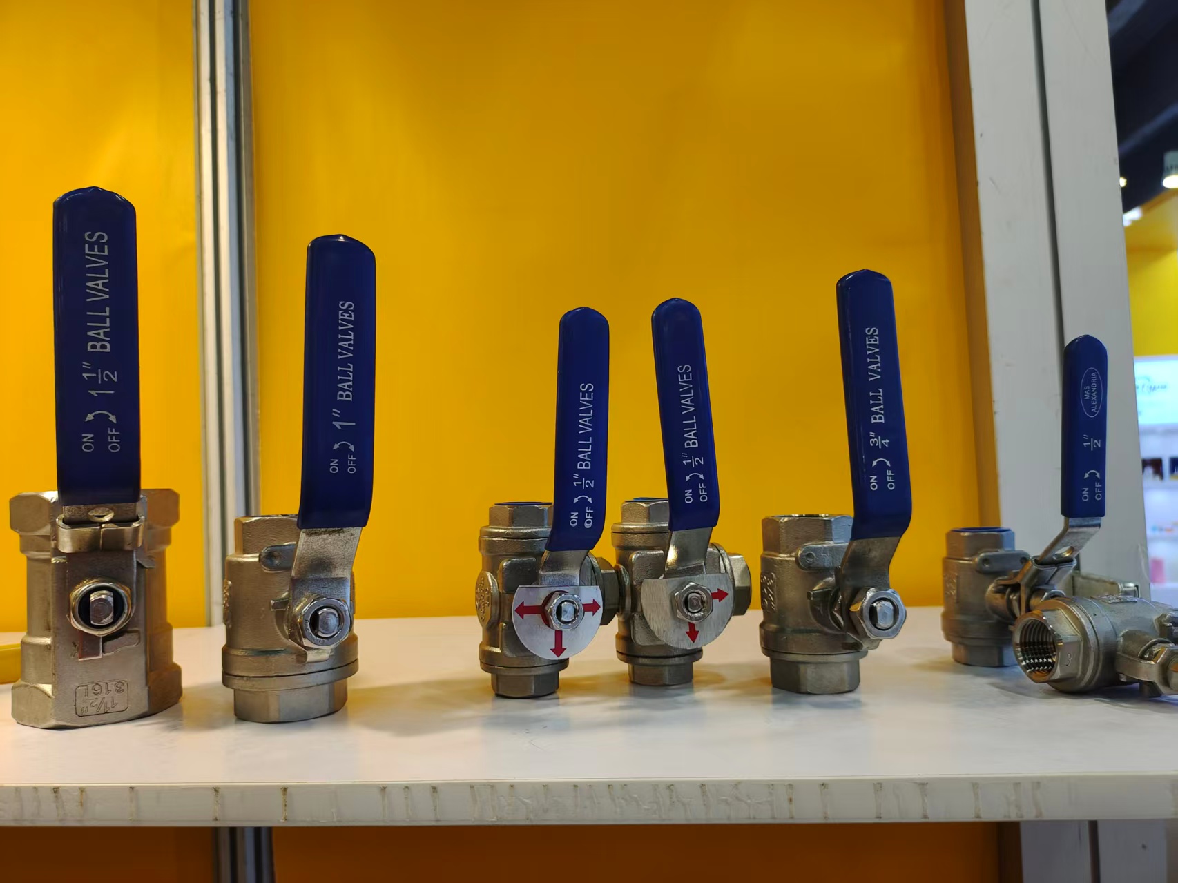 Stainless steel ball valve