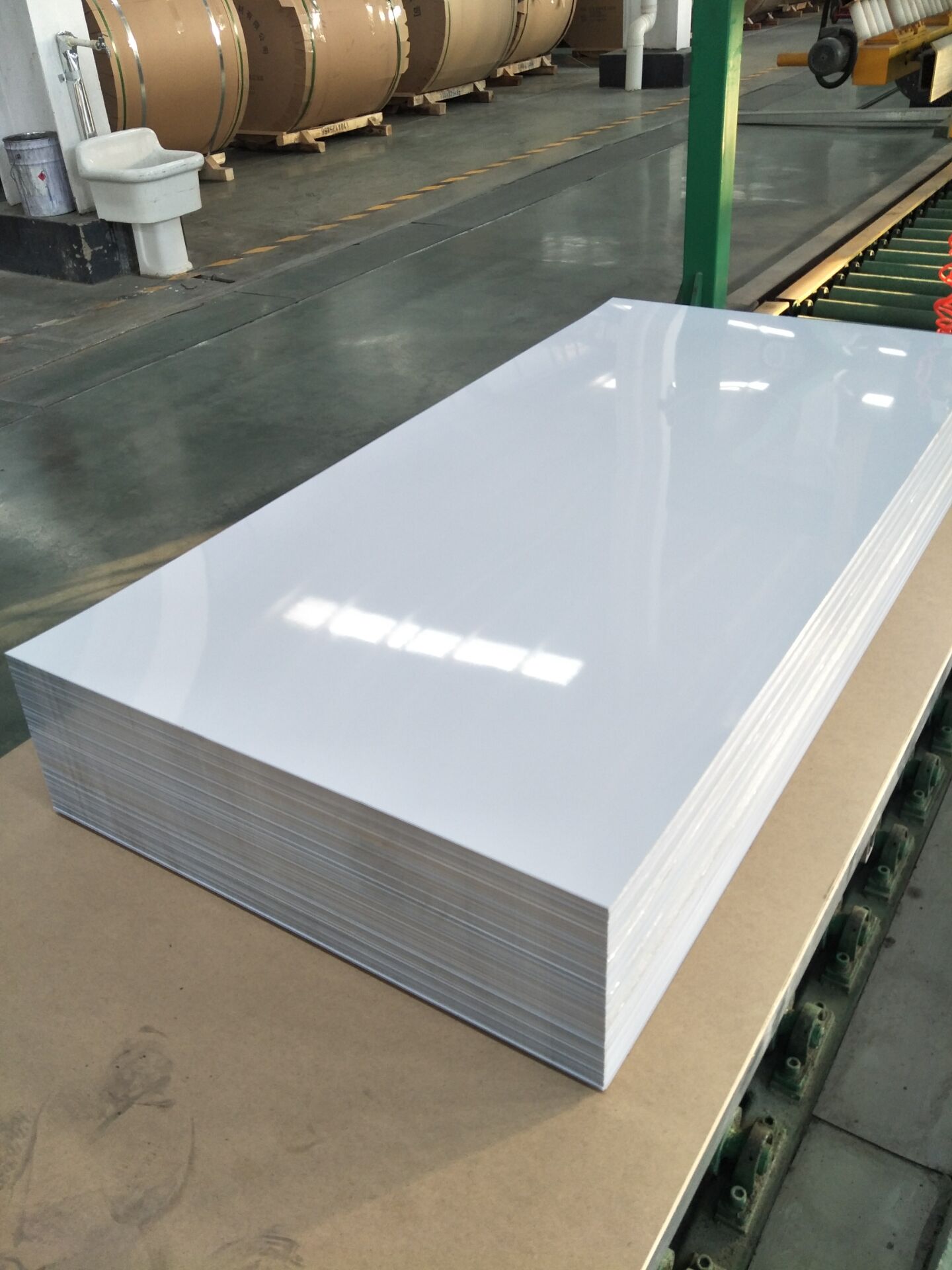 Epoxy color coated aluminum plate