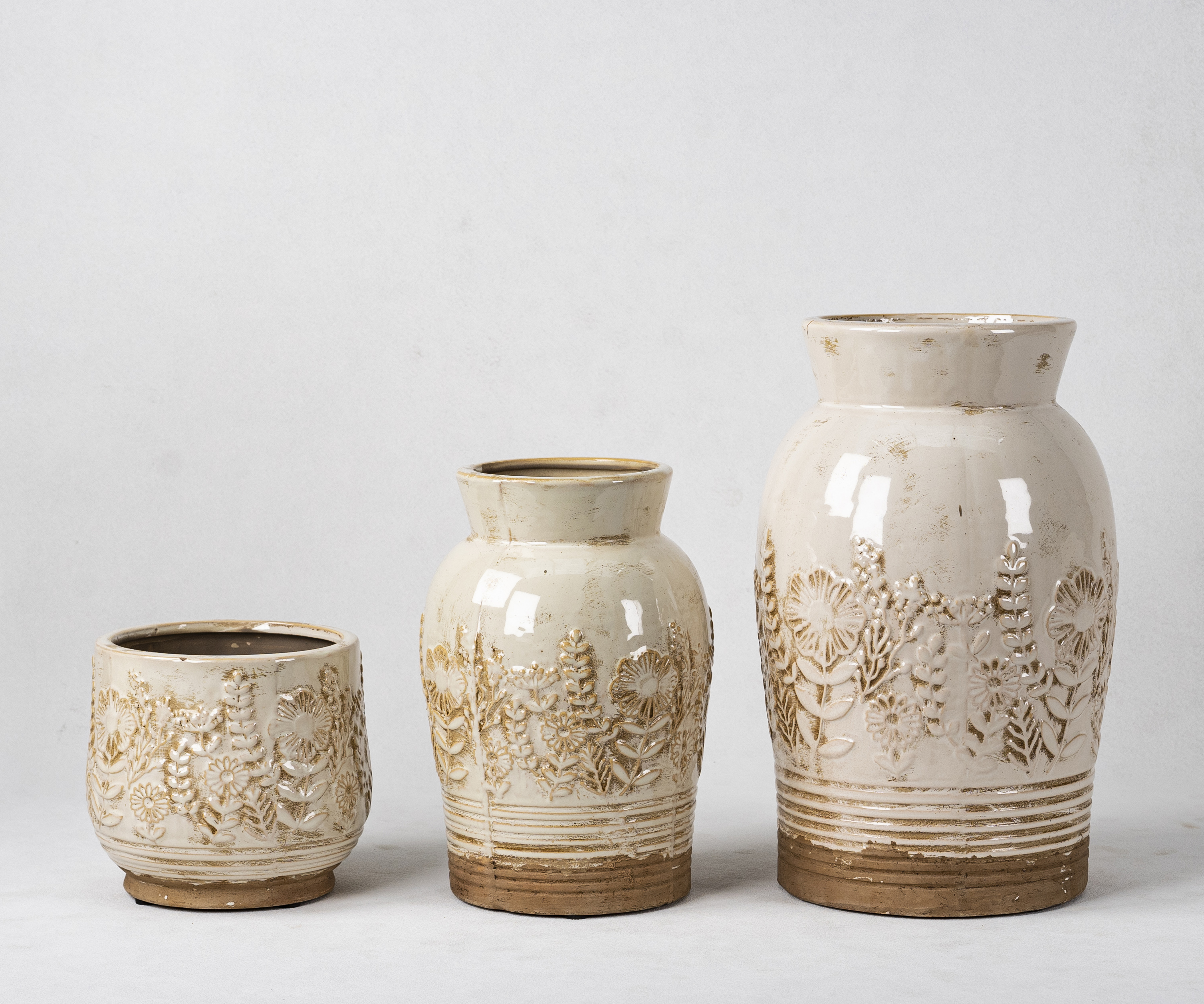 Antique Cream Ceramic vase