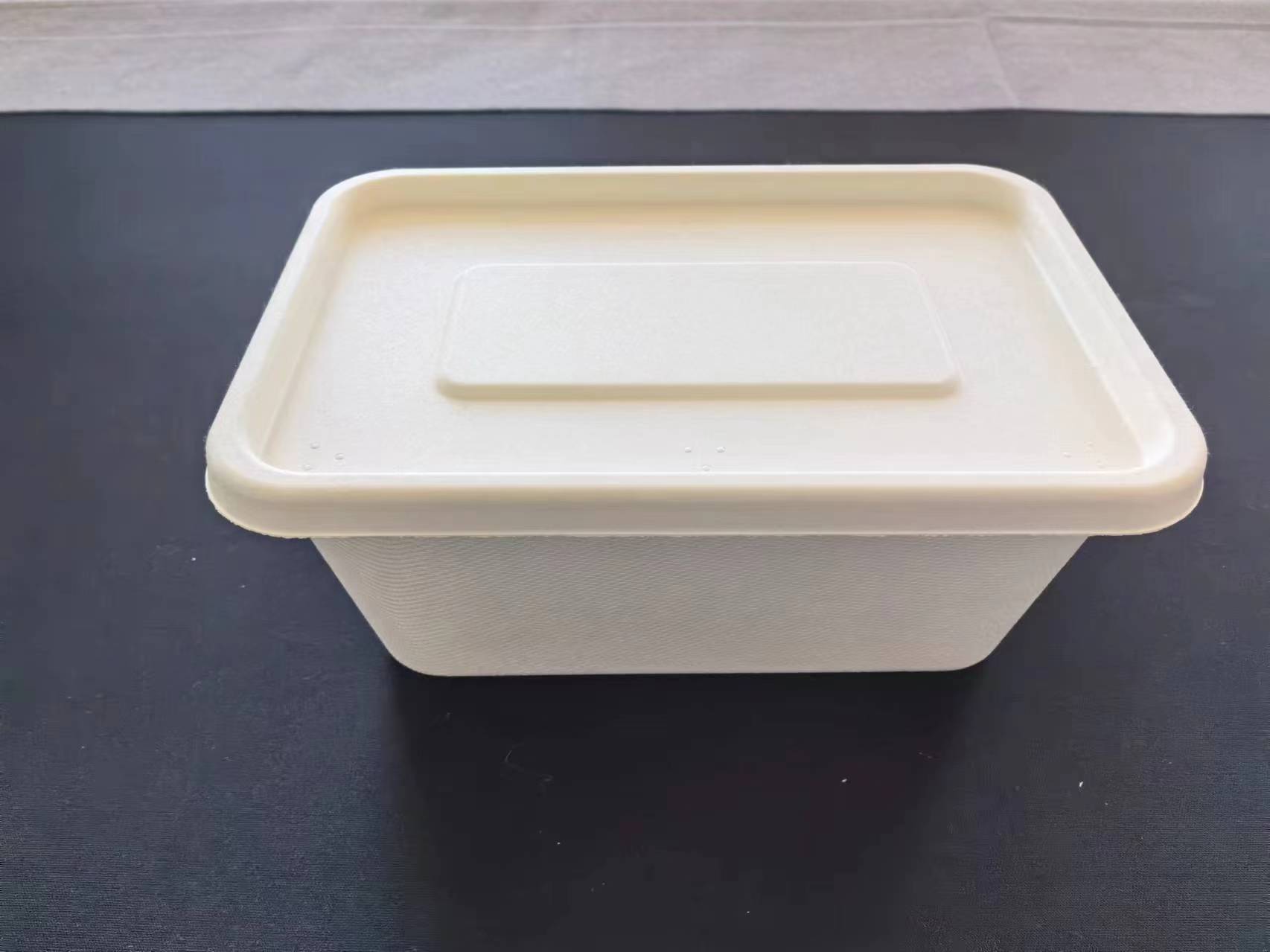 900ml square box