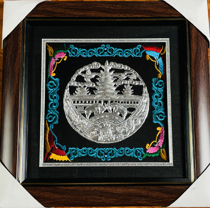 Silver Embroidered Decorative Painting Series - Style 2