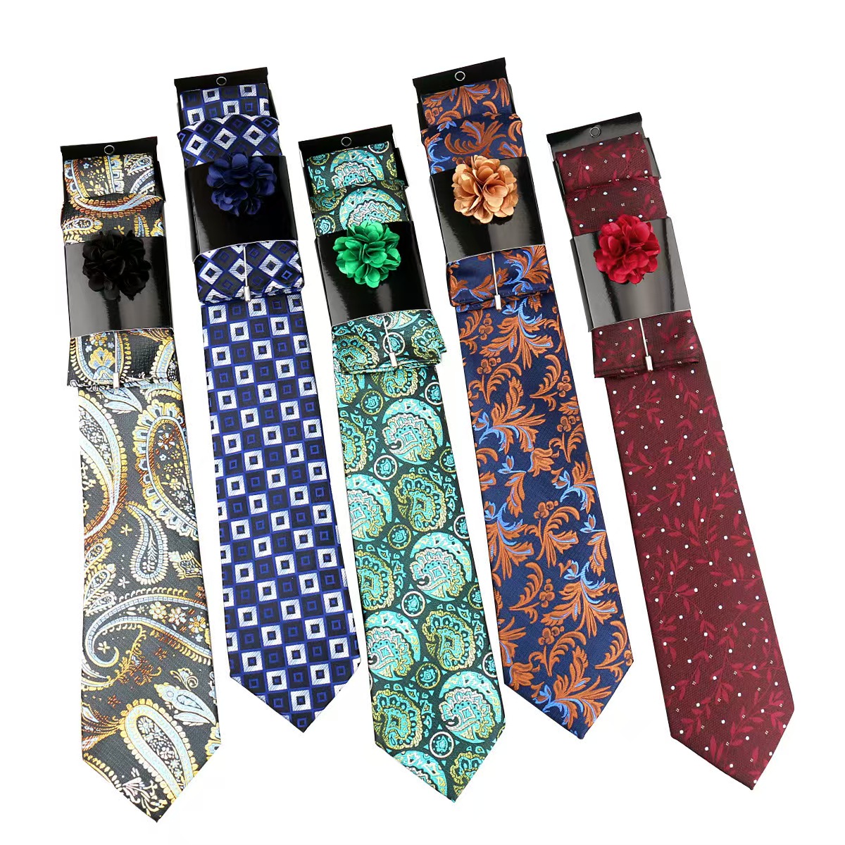 100% polyester necktie