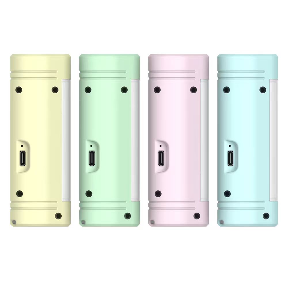 Rechargeable and high-brightness flashlight