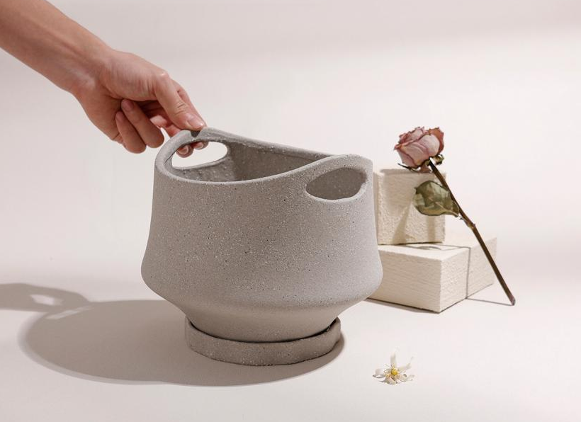 Vase with handle, recycled ceramic