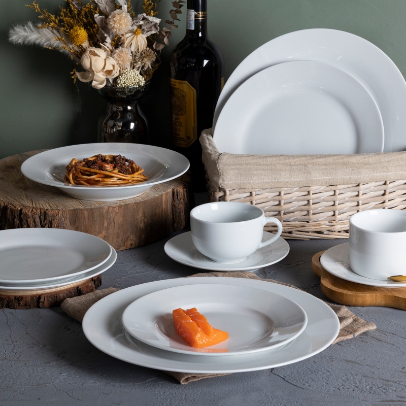 Wide Folded Rim White Porcelain Tableware, Custom Logo or Decal Supported for Hotels & Restaurants
