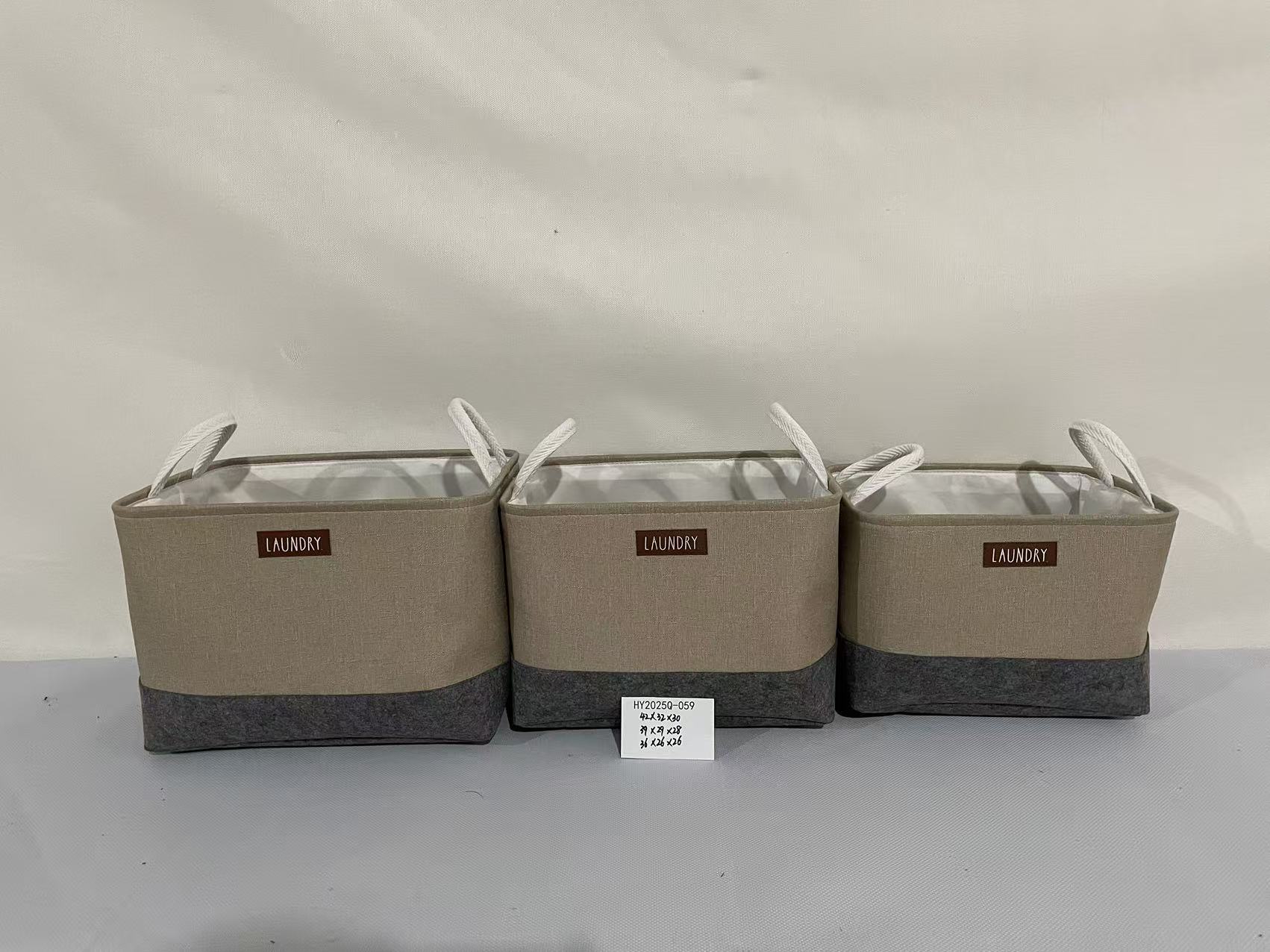 Laundry totes set 3