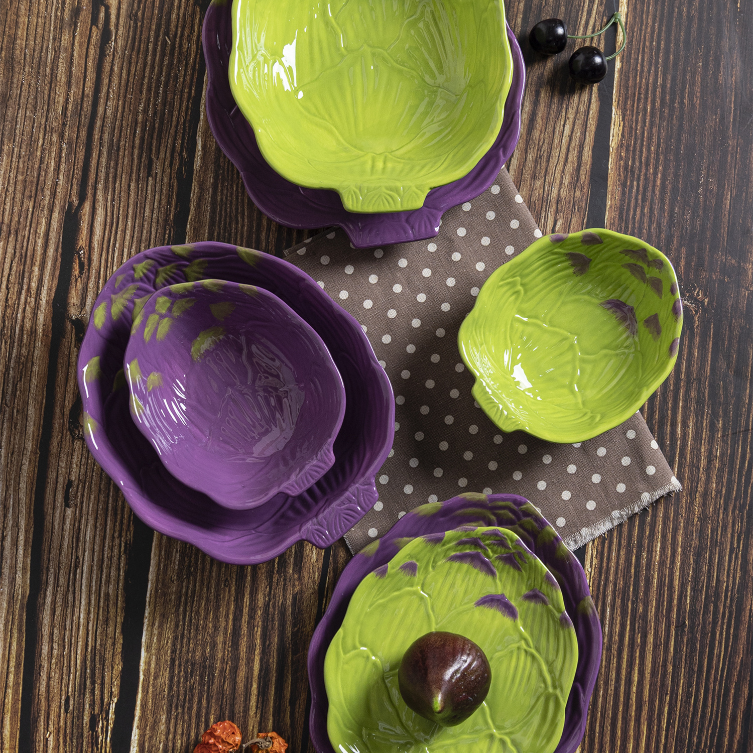 Ceramic Tableware Artichoke designed Dinnerware Exquisite and Versatile for Dinner and Salad